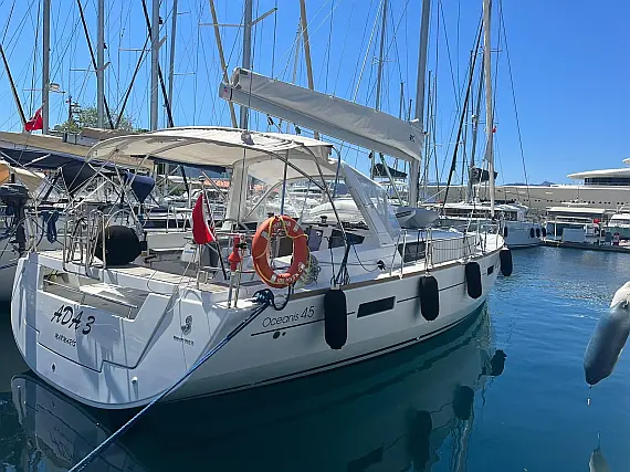 Oceanis 45