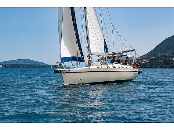 Ocean Star 51.1-2 Cabin