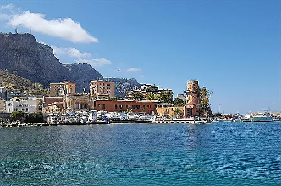  © clubnauticovincenzoflorio.com