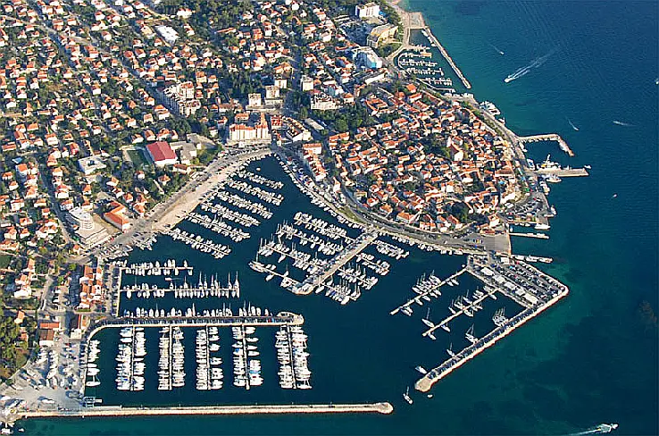 Yachtcharter Biograd © marinakornati.com